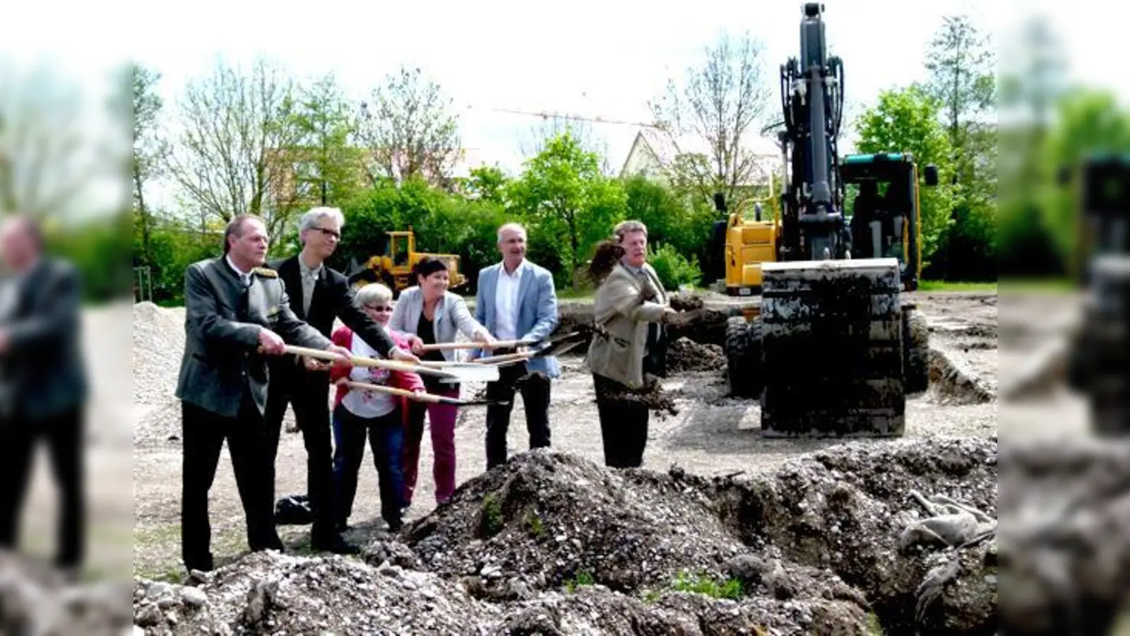 Foto: Richard Pott (Schützen), Martin Rebmann (Landschaftsarchitekt), Marianne Kummerl-Beck (Krippen-Träger AWO); Barbara Weidlich (stellv. Krippenleiterin); Frank Siegmund (Architekt); Klaus Stallmeister. Foto. bb