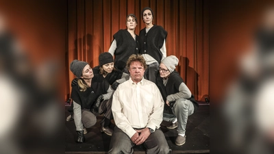Die Freie Theatergruppe Tragaudion e.V. bringt Franz Kafkas „Der Process” auf die Bühne. (Foto: Georg Grieshaber)