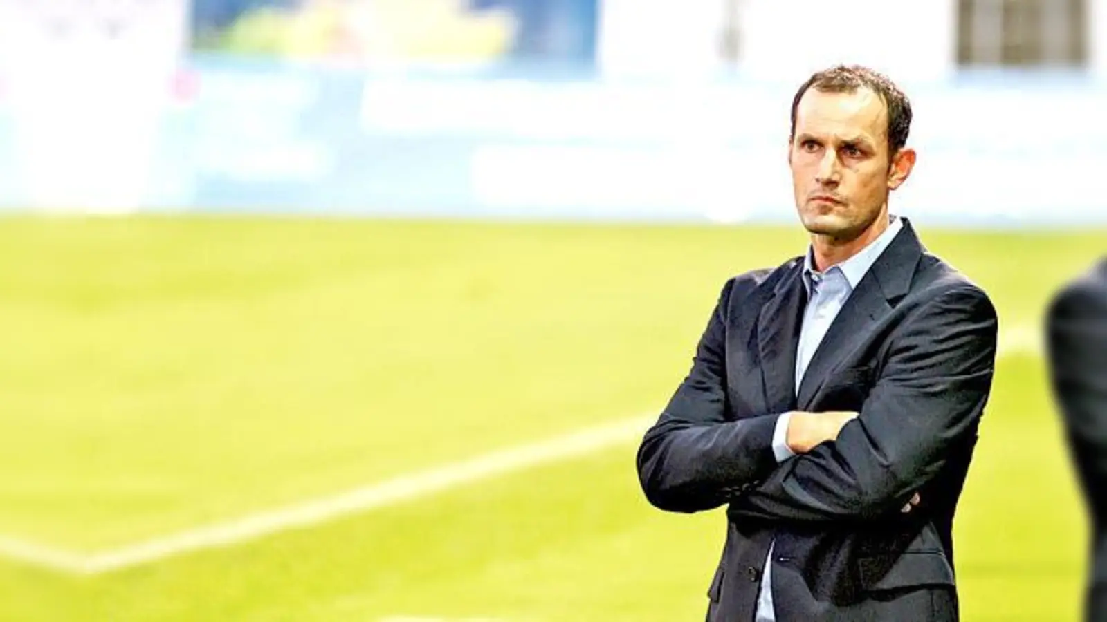 Keinen leichten Job hat Trainer Heiko Herrlich zurzeit in Unterhaching. Er muss die Niederlage gegen Chemnitz aufarbeiten.	 (Foto: Glasl)