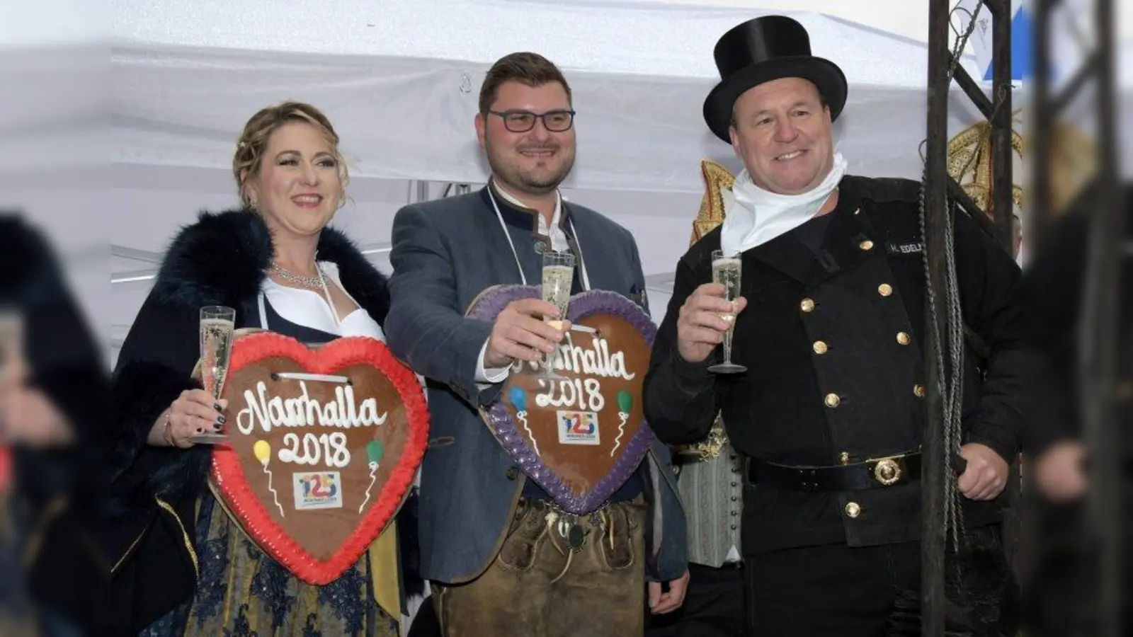 Extra Glück soll der Kaminkehrer dem neuen Münchner Faschingsprinzenpaar Janina I. und Sebastian I. bringen. (Foto: Ingrid Grossmann)