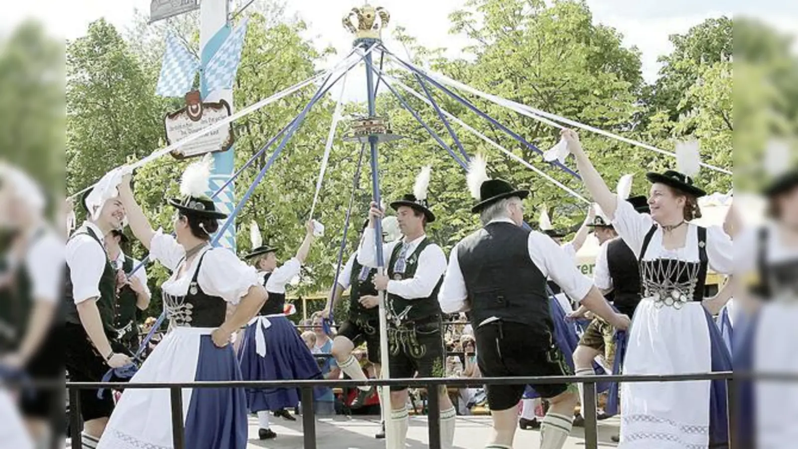 Tracht, gute Laune, Kaiserwetter  was braucht man am  1. Mai mehr?  (Foto: Birkenstoana Stamm)