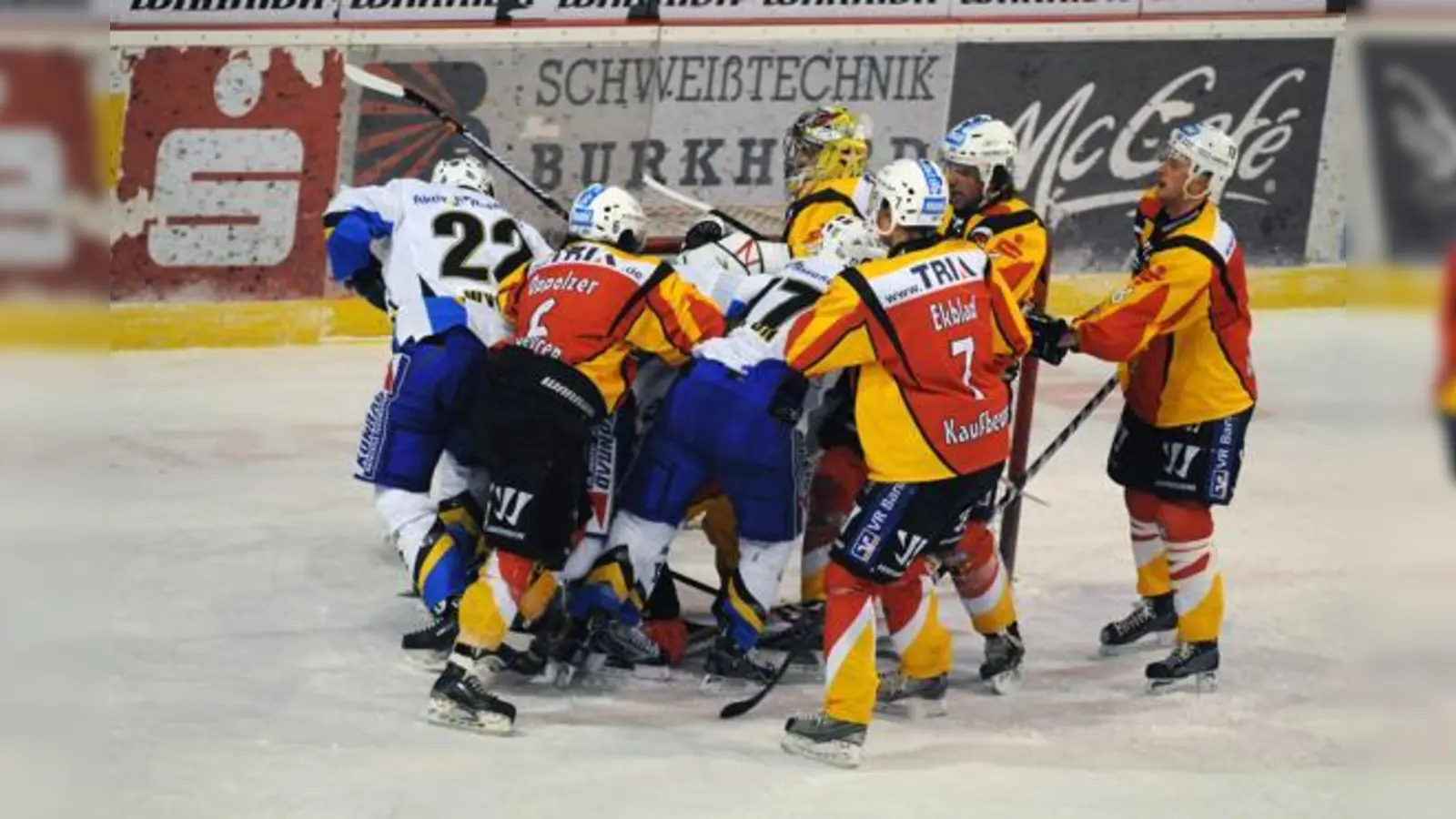Gegen Kaufbeuren behielten die Münchner den Überblick, was nicht immer ganz einfach war.	 (Foto: Heike Feiner)