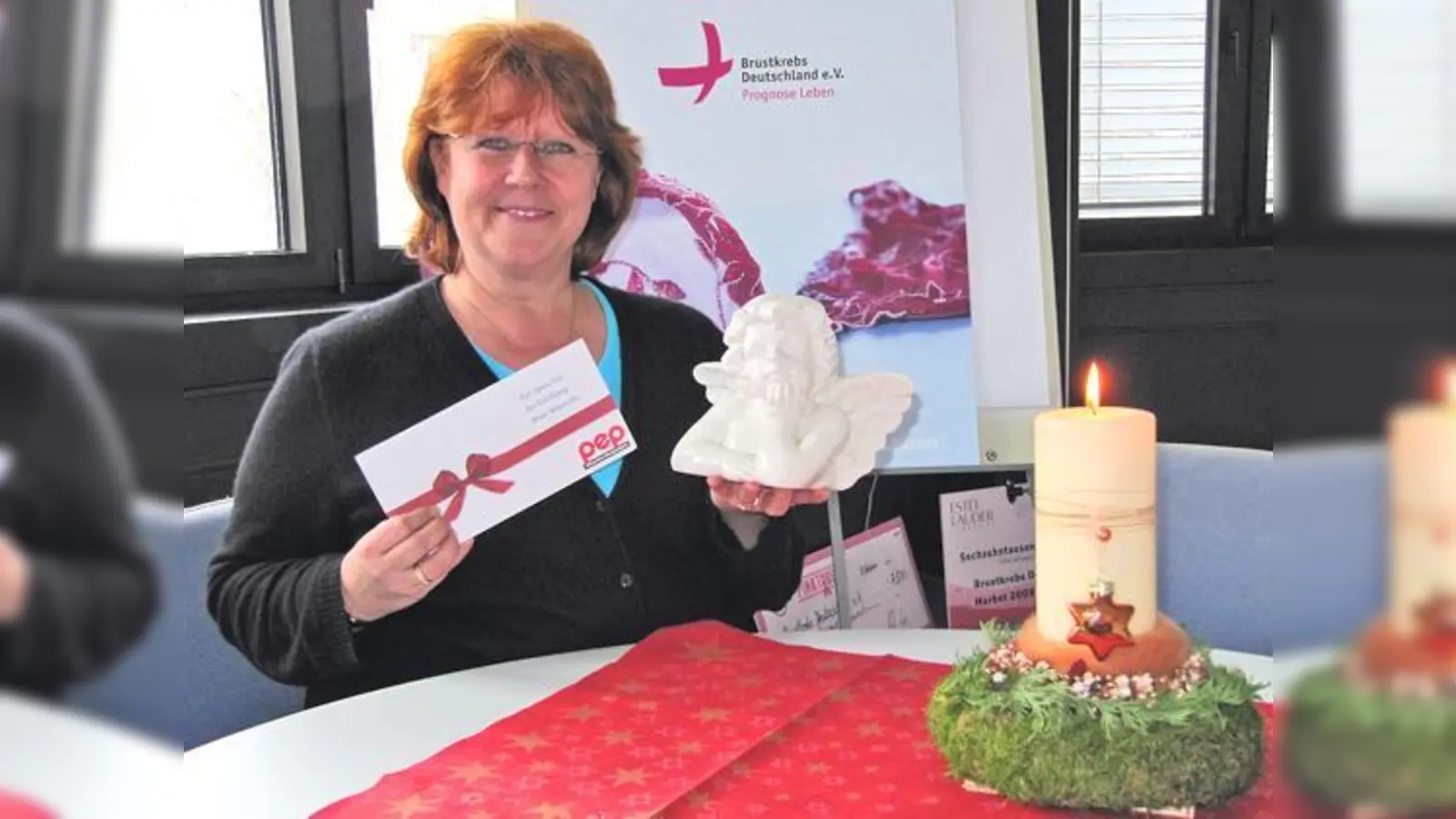 Renate Haidinger aus Neubiberg wurde für ihr Engagement im Kampf gegen Brustkrebs zum Weihnachtsengel 2010 gewählt.	 (Foto: Woschée)