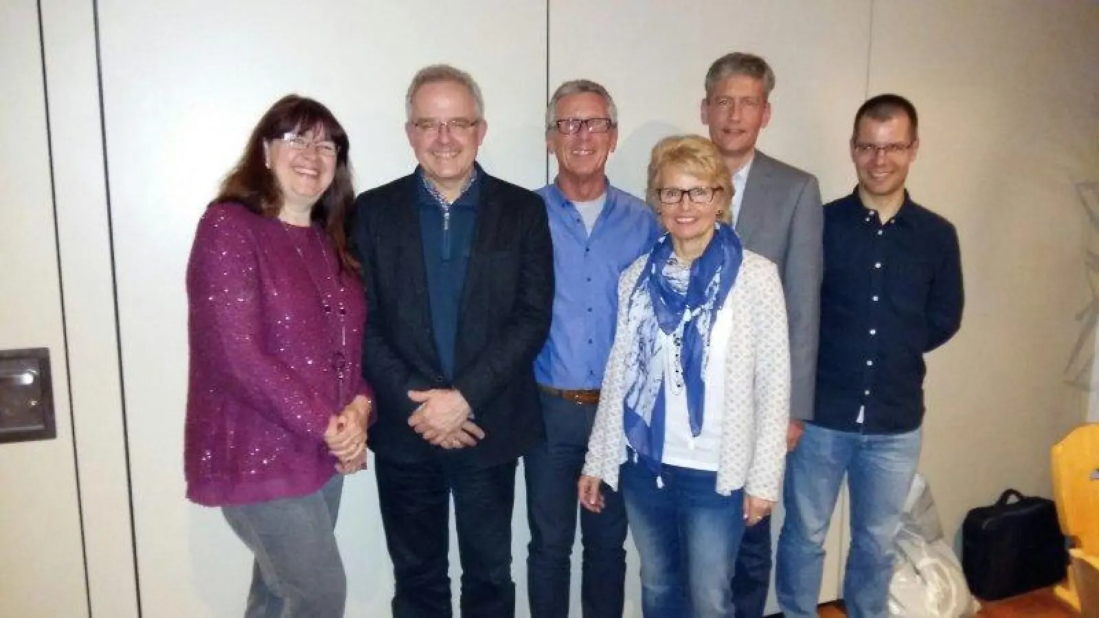 Leitung des Lauftreffs (von links): Monika Schmid, Dr. Stefan Liese, Heinz Schmid, Hannelore Schmid, Heinz-Dieter Kruse und Danny Schulze. (Foto: SCUG)