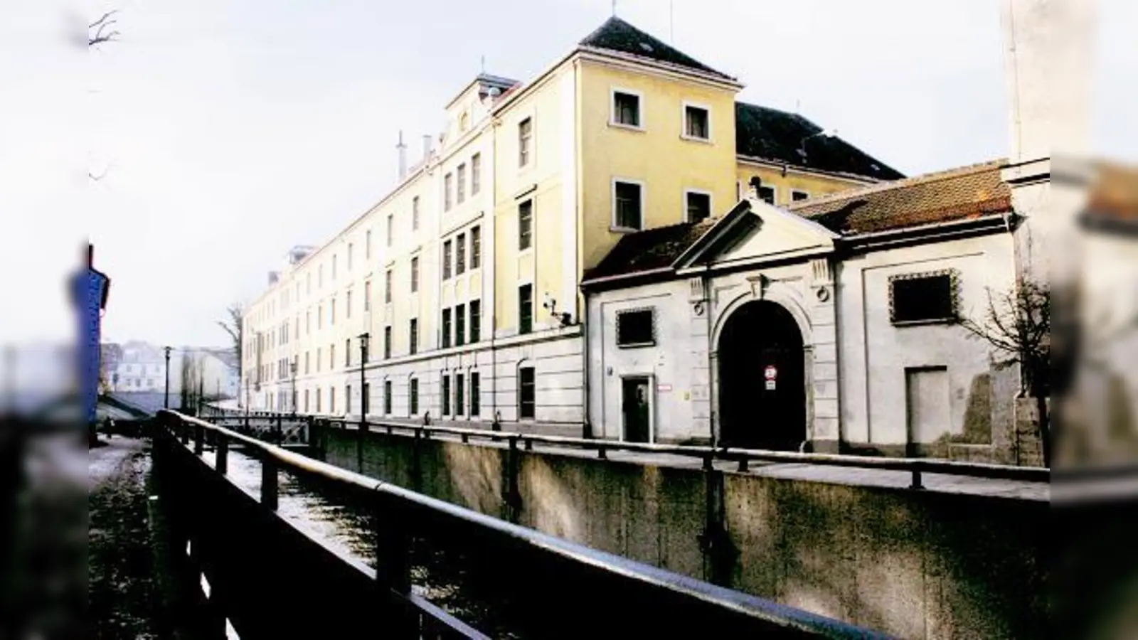 Das Frauengefängnis ist vom Neudeck (Foto) nach Stadelheim umgezogen. 	 (Foto: ko)