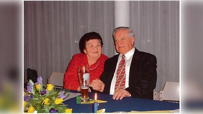 60 Jahre sind Erich und Anna Seidl verheiratet  fast genauso lange leben die beiden schon in der Parkstadt Bogenhausen.	  (Foto: Privat)