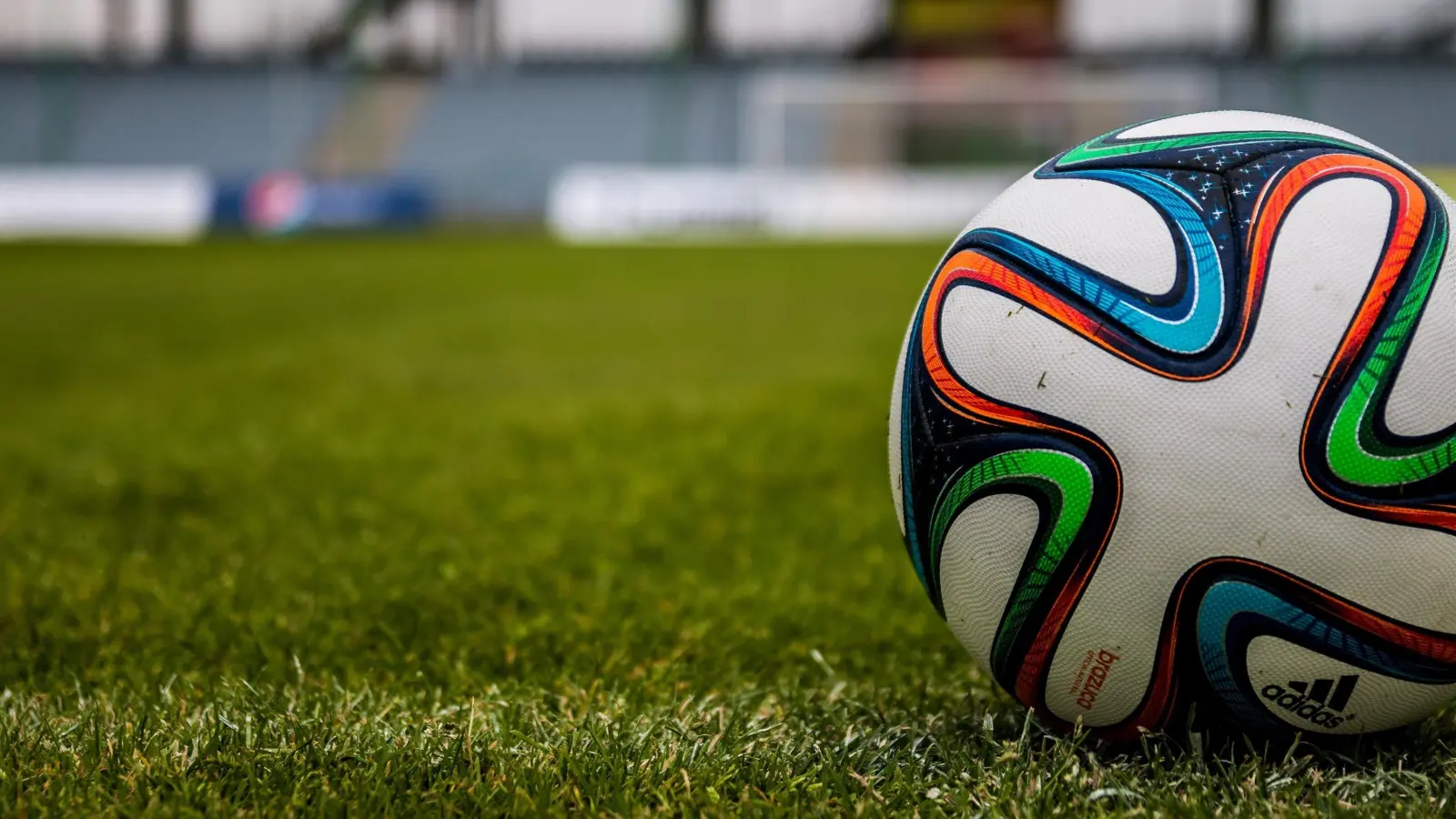 Die unterbrochene und auf Wunsch der Regionalligisten fortgesetzte Regionalliga-Saison 2019/20 soll am 26. September mit dem 24. Spieltag wieder ihren Spielbetrieb aufnehmen. (Foto: CCO )