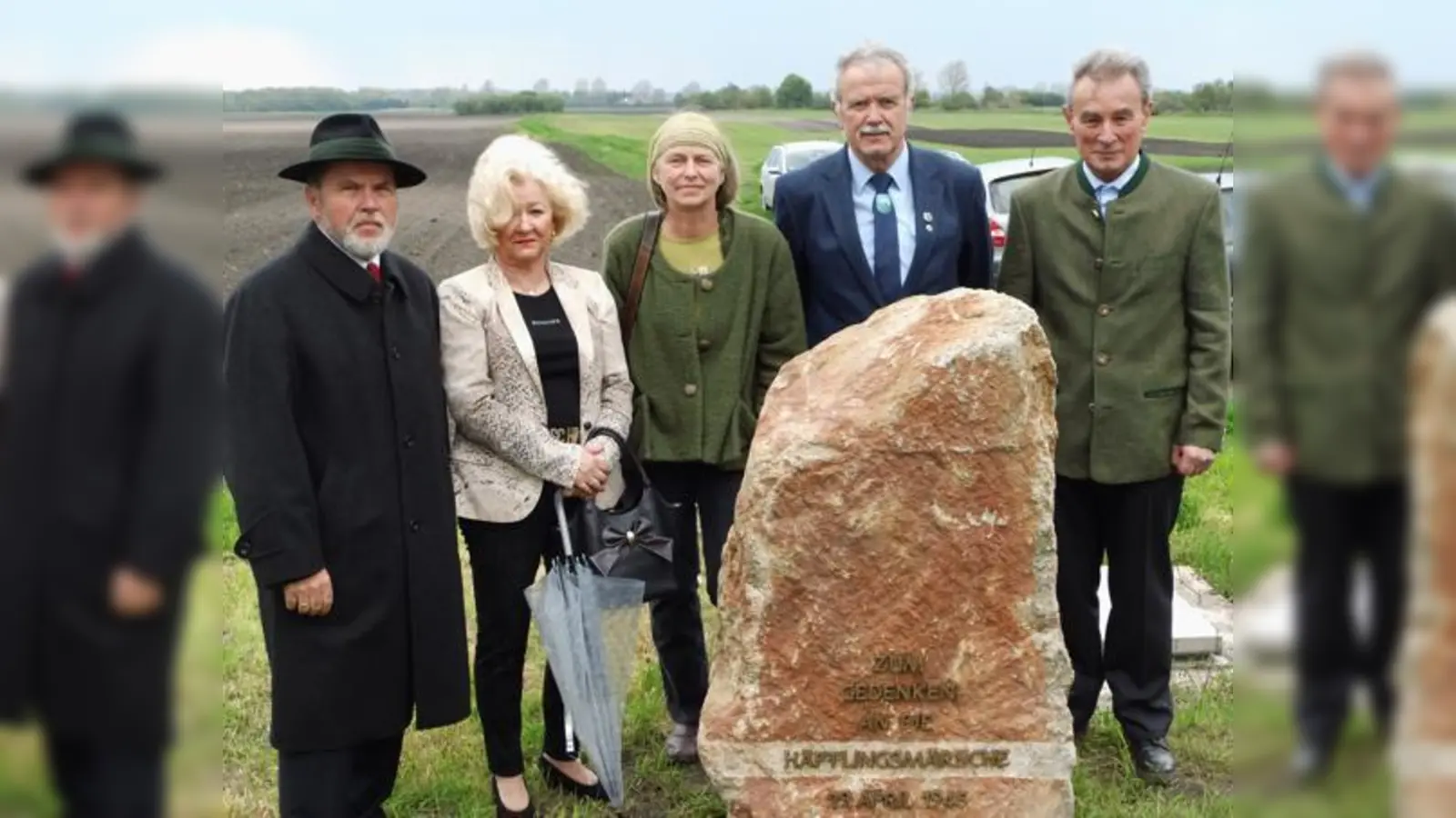 Es wurde ein Gedenkstein in Hallbergmoos zur  Erinnerung an die Häftlingsmärsche in 1945  aufgestellt. 	 (Foto: Heimat- und Traditionsverein)