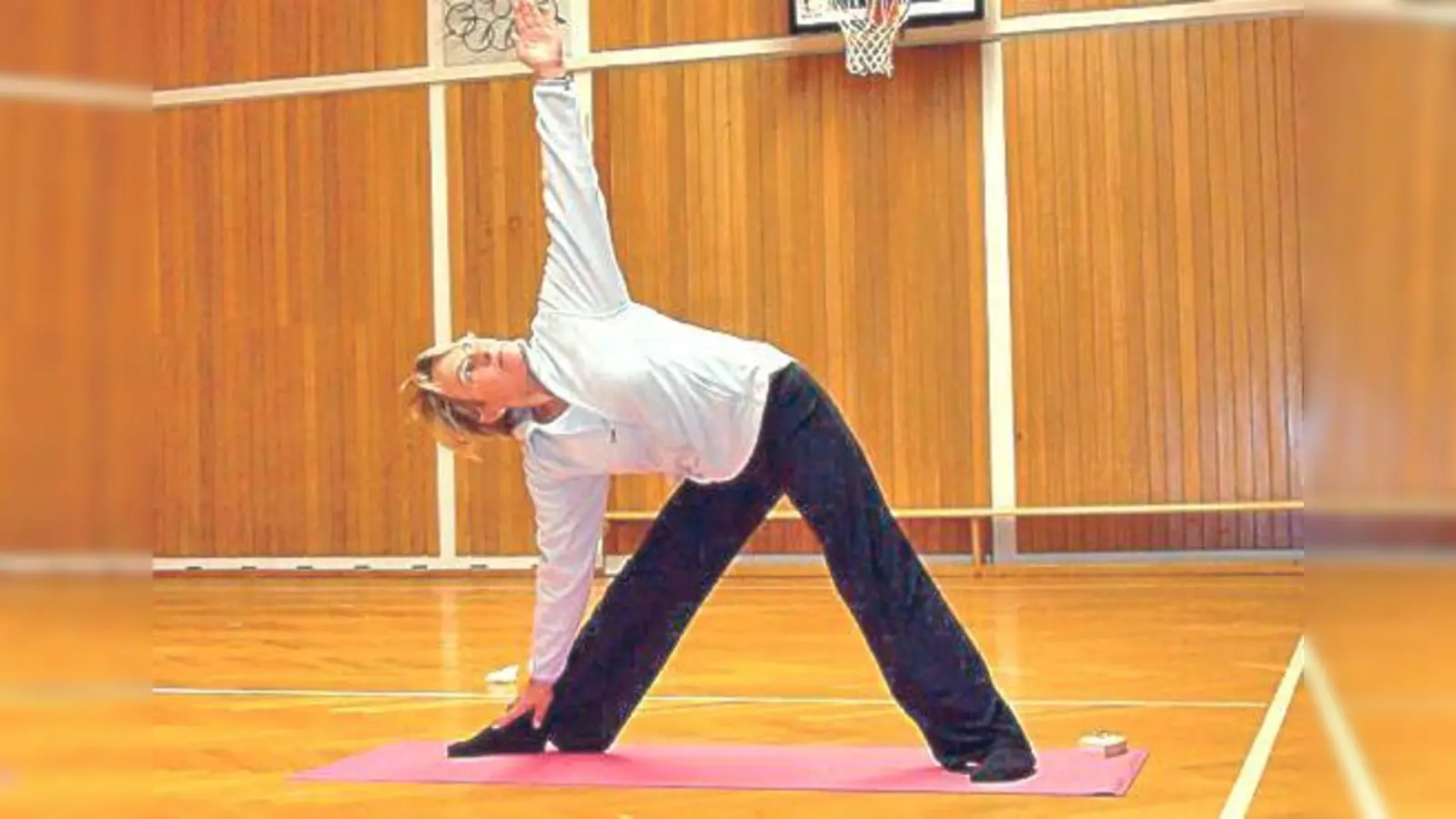 Mehr Körperbewusstsein entwicklen die Teilnehmer der Yoga-Kurse des TSV Milberthofen.	 (Foto: TSV)