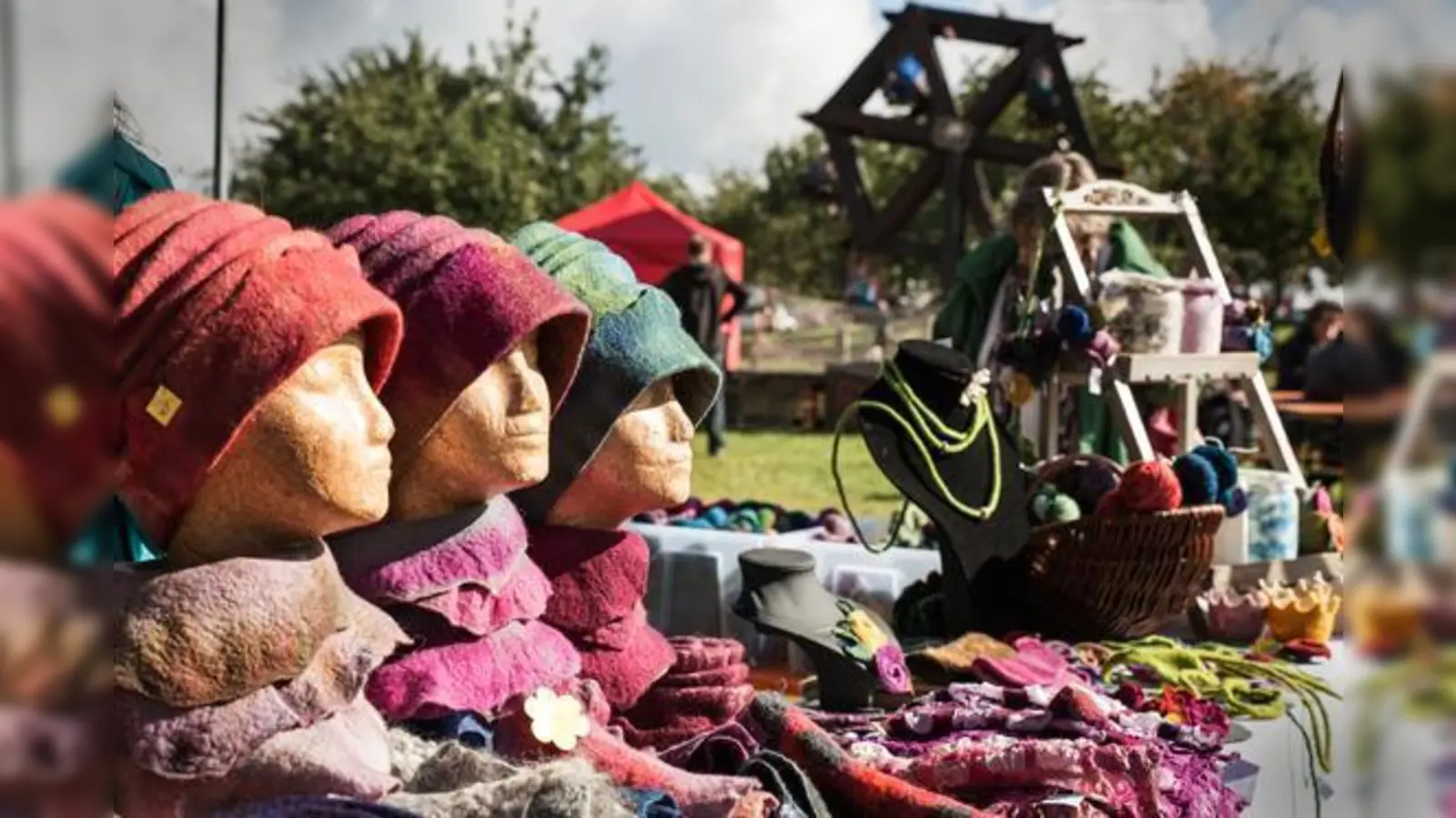 Am Samstag und Sonntag (10 bis 17 Uhr) findet auf dem Reitsberger Hof der numehr 27. Wollmarkt in Vaterstetten statt.	 (Foto: VA)