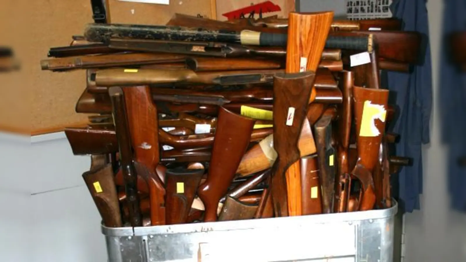 Als großen Erfolg wertet das KVR die freiwillige Waffenabgabe der Bürger. Weiterhin stehen aber unangemeldete Überprüfungen auf dem Programm.  (Foto: Archiv)