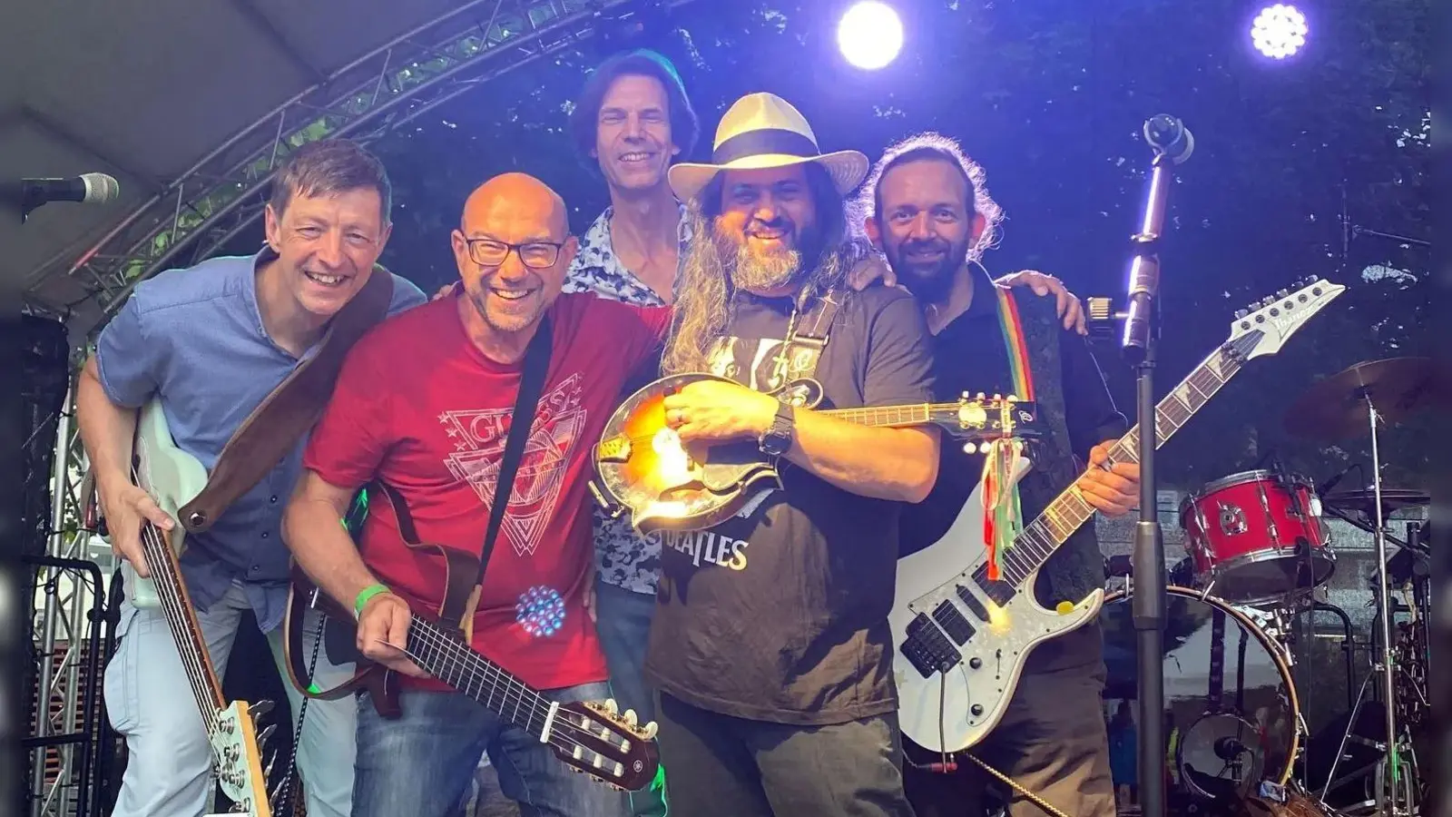 Die Raffaele Quarta Band spielt am Samstagabend italienische Hits zum Tanzen und Mitsingen. (Foto:  © Raffaele Quarta)