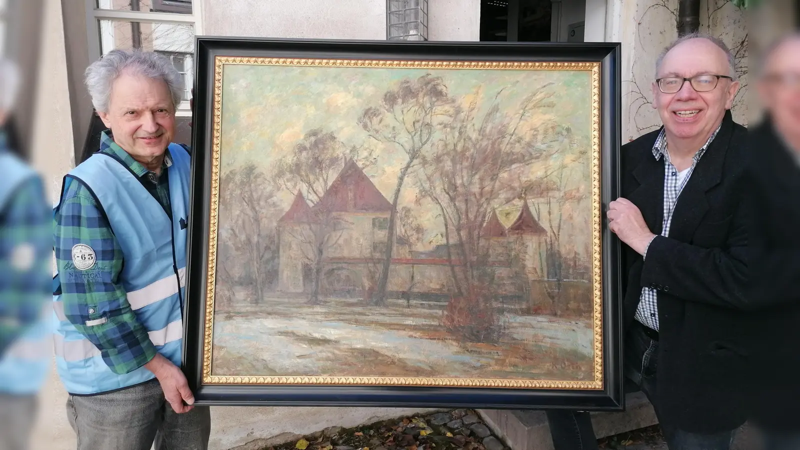 BBV-Vorsitzender Andreas Ellmaier (links) und 2. Vorsitzender Johannes Wimmer freuen sich über das Gemälde. (Foto: BBV)