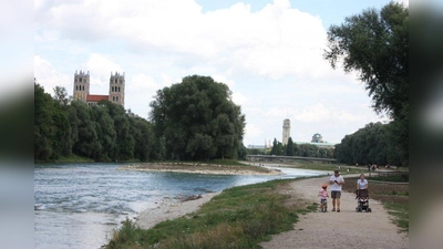Die renaturierte Isar an der Weideninsel: ein Platz zum Erholen in der Natur oder ein Partyort? (Foto: job)