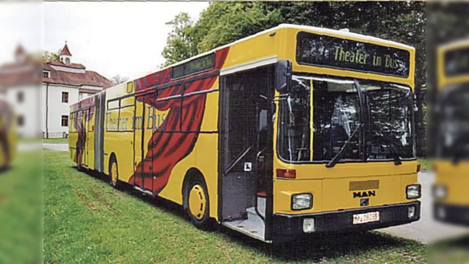 Der Theaterbus ist nach längerer Pause wieder zurück in der Gemeinde Haar.  (Foto: Privat)