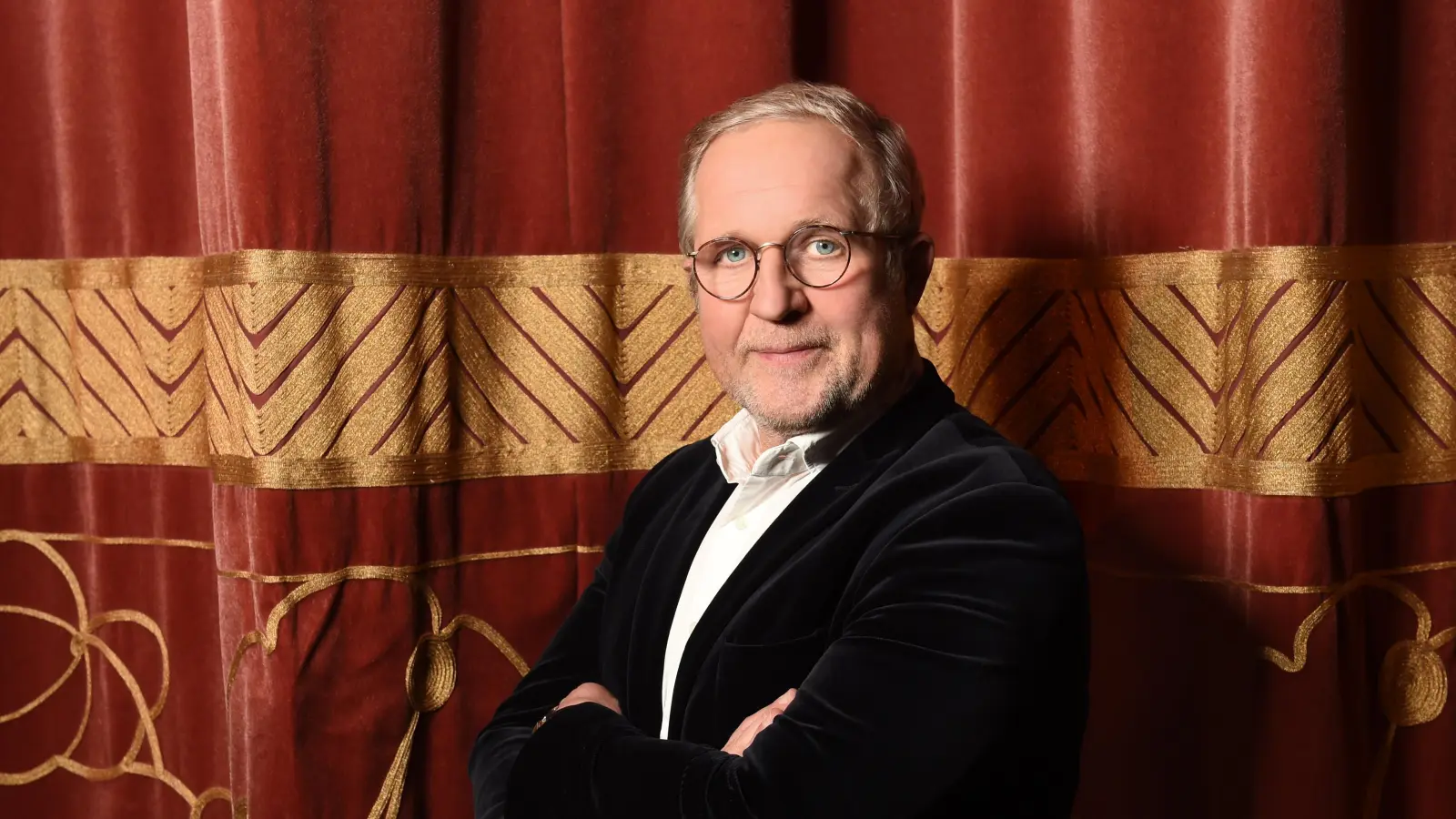 Harald Krassnitzer live in der Stadthalle.  (Foto: BrauerPhotos/G.Nitschke)