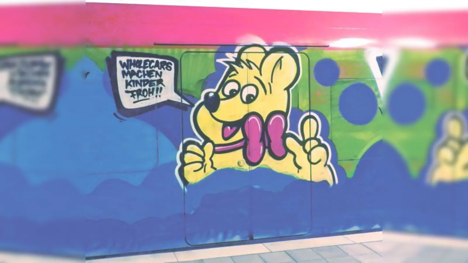 Eigentlich nett anzusehen, aber leider eignet sich eine S-Bahn eher nicht als Graffiti-Leinwand.	 (Foto: Bundespolizei)