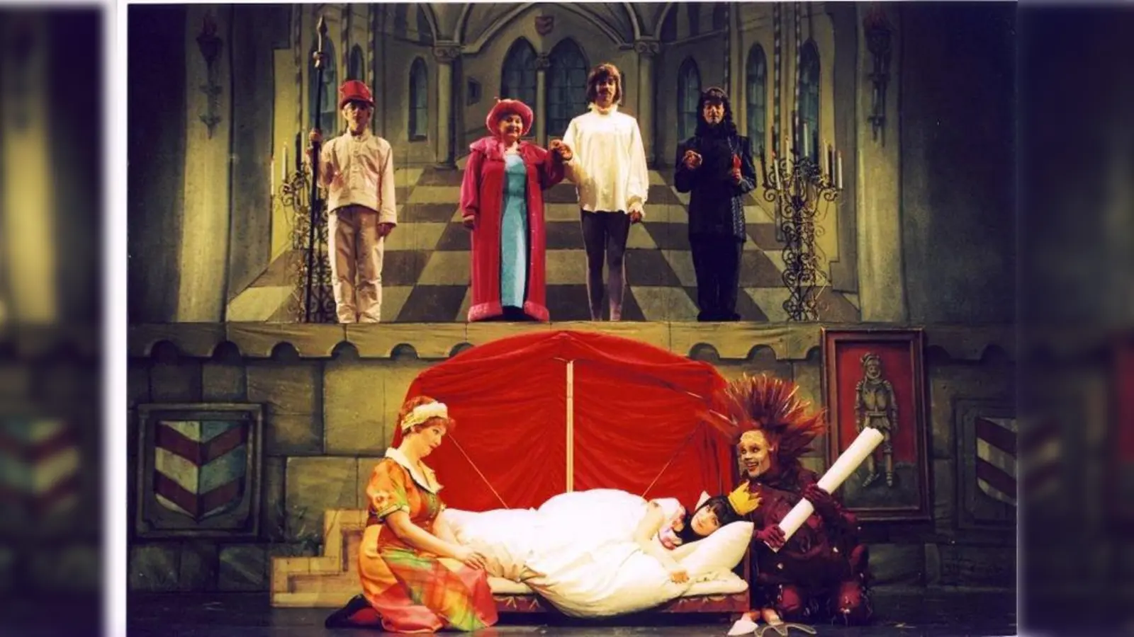 „Das Traumfresserchen”: Eine farbenfrohe Inszenierung basierend auf dem Bilderbuch von Michael Ende. (Foto: pi)