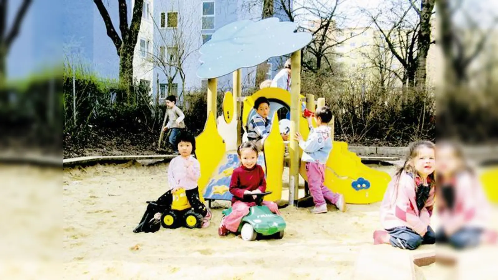 Die Kinder aus dem Kindergarten St. Jakobus würden gerne mit Krippenkindern spielen.  (Foto: aha)