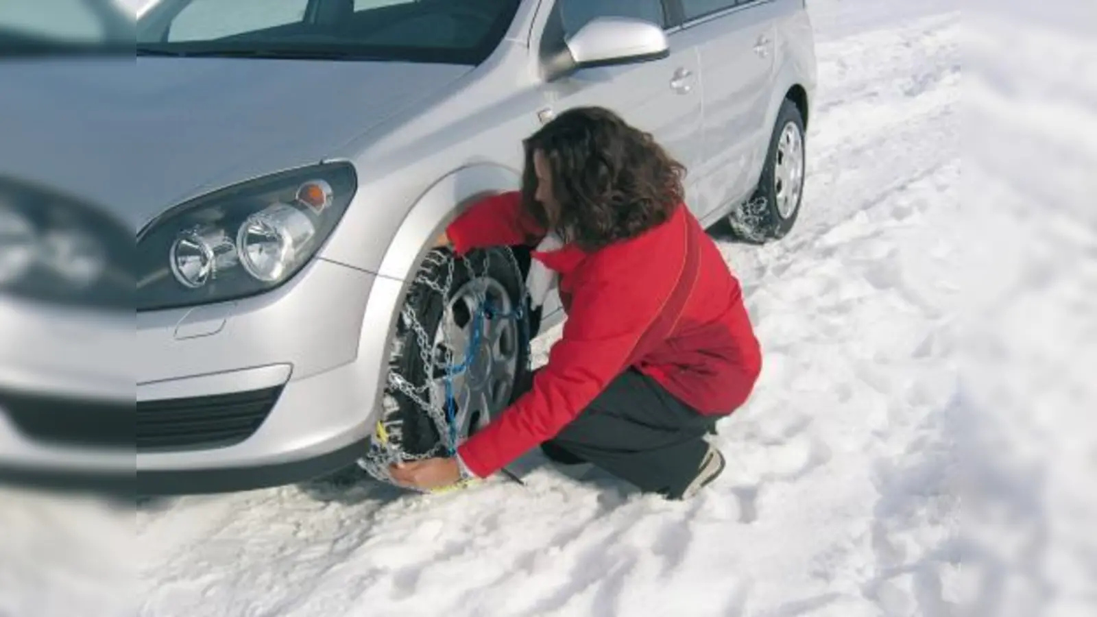 In vielen Alpenländern sind Schneeketten bei entsprechender Wetterlage Pflicht.	Quelle: ADAC