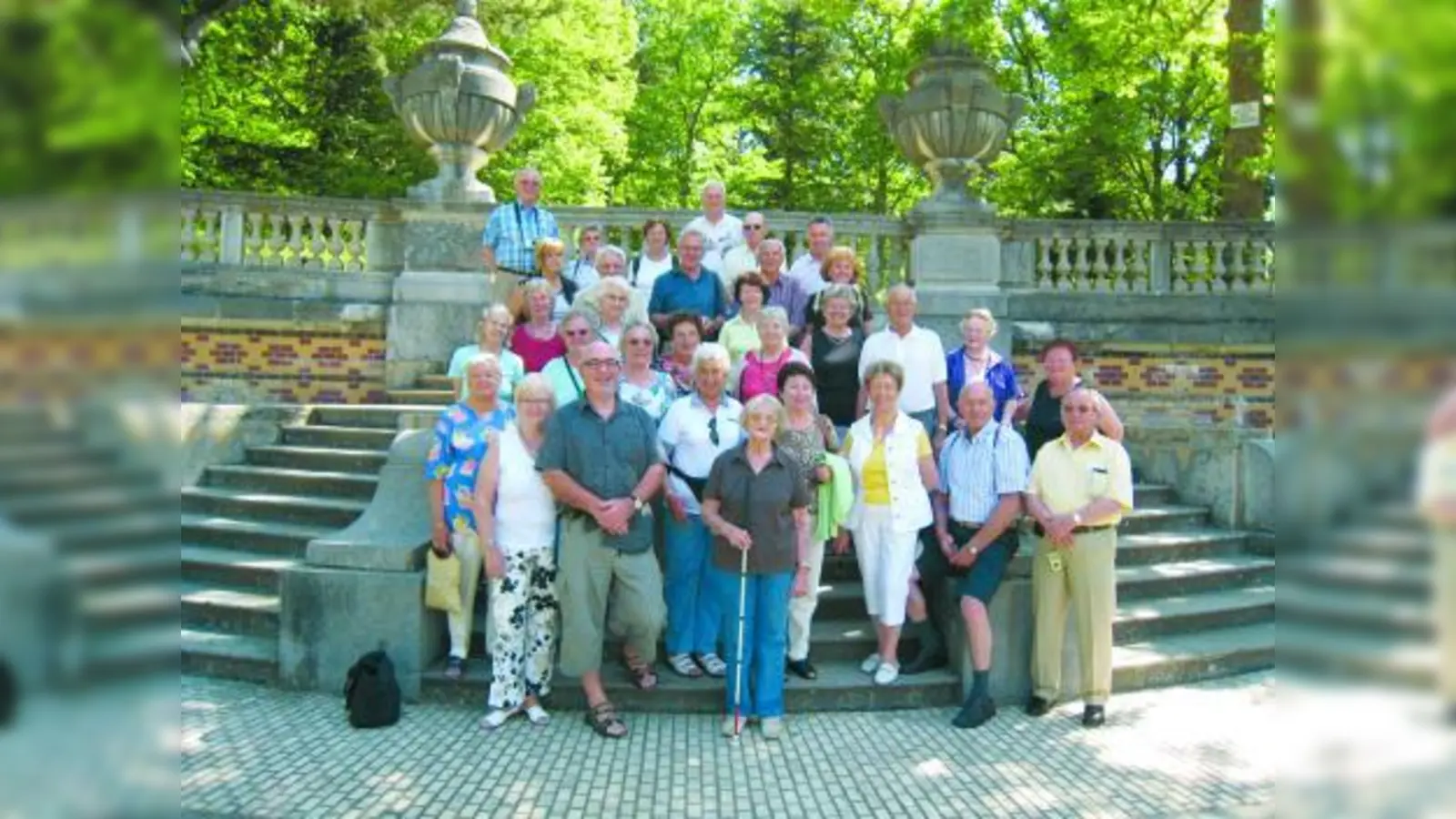 Sahen sich auf der Halbinsel Krim um und waren beeindruckt von der landschaftlich reizvollen wie geschichtsträchtigen Region: eine Reisegruppe der Evangelischen Adventskirche aus Neuaubing. (Foto: pi)