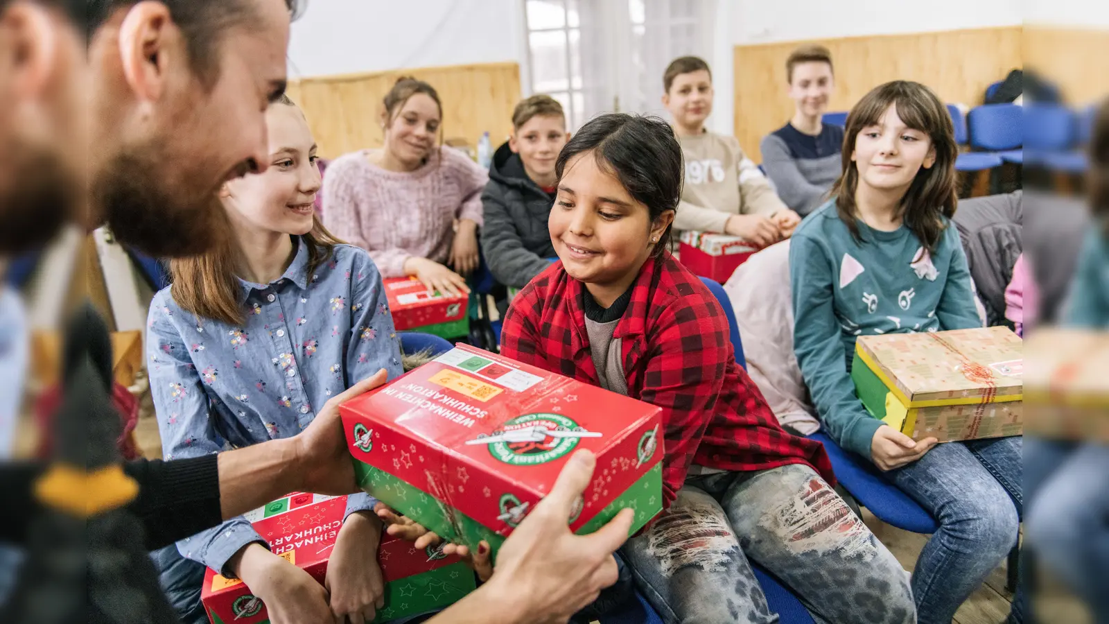 Bei „Weihnachten im Schuhkarton” werden bedürftige Kinder beschenkt. Jeder kann mitmachen. (Foto: Jacie Smeltzer/Samaritan's Purse e.V.)