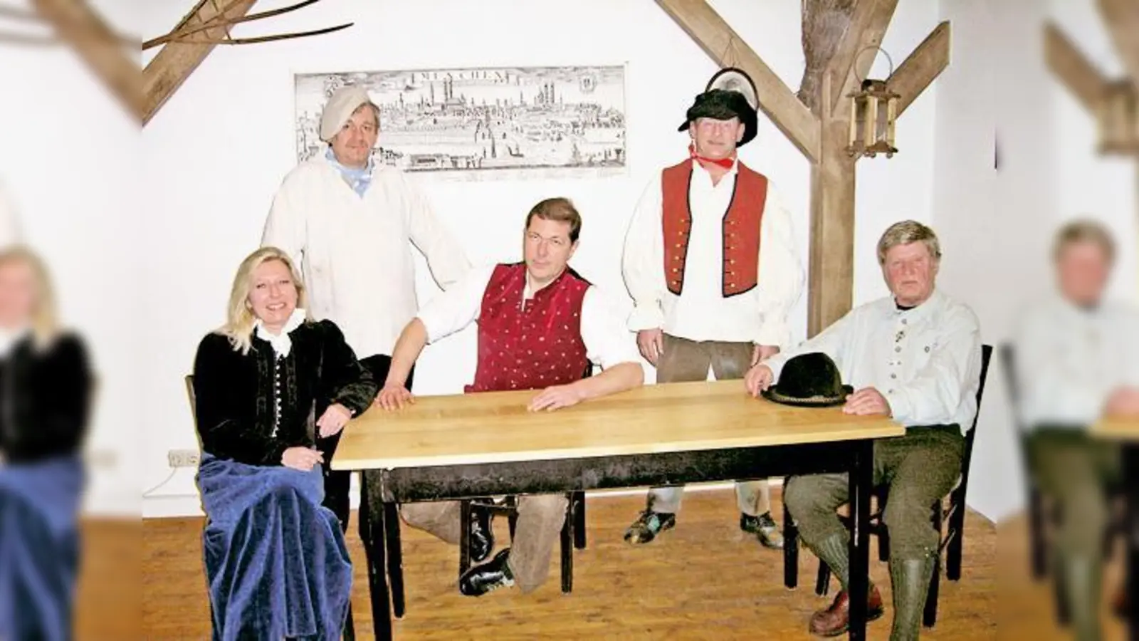 Monika Kiermeier, Alfred Högerle, Manfred Abholzer, Wolfgang Reisch und Walter Högerle bei den Proben zu »Da Philosophe«. (Foto: Privat)