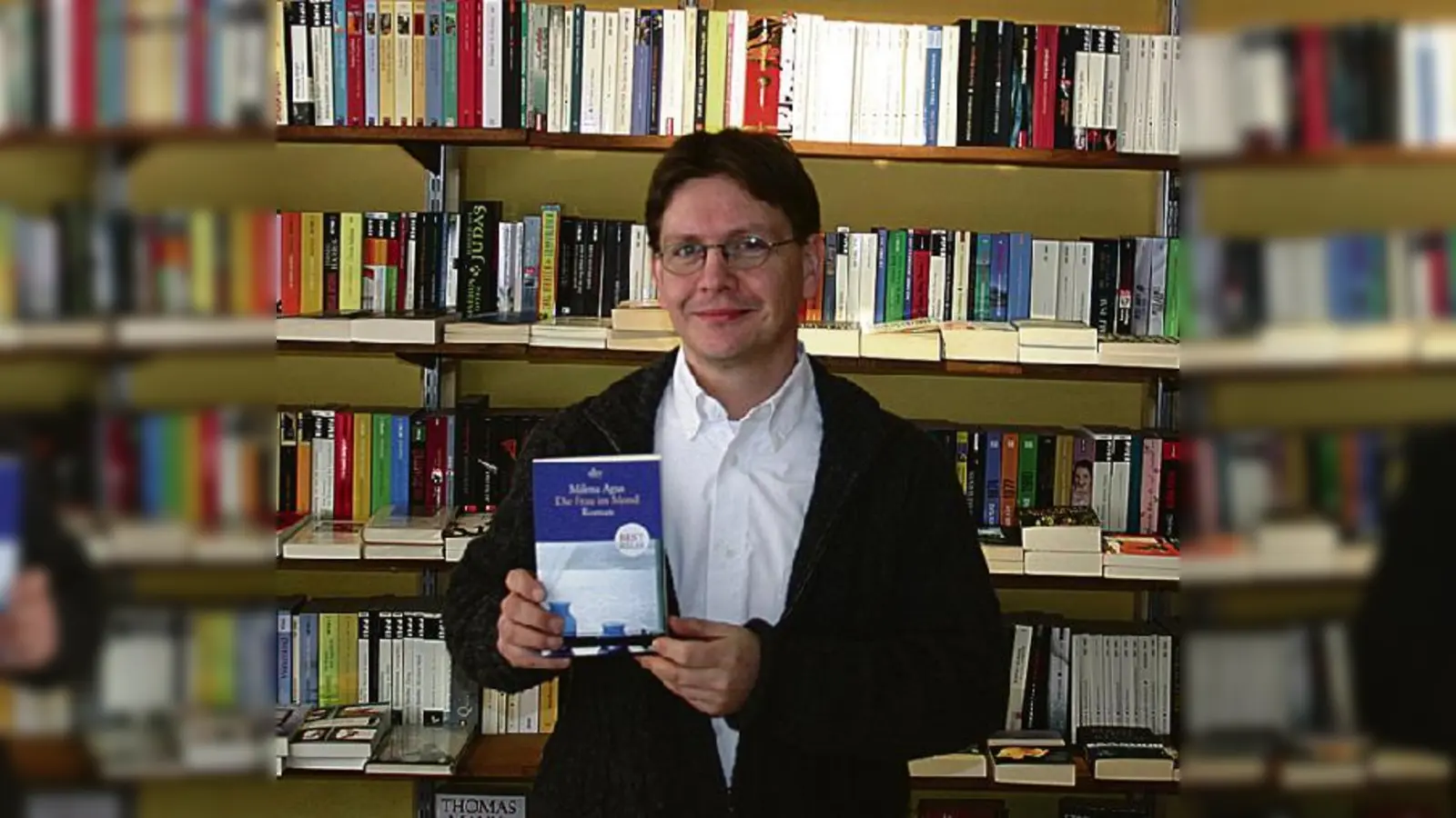 Jürgen Reuter stellt den Roman »Die Frau im Mond« von Milana Agus vor, als Taschenbuch 2009 erschienen bei dtv.	  (Foto: VA)