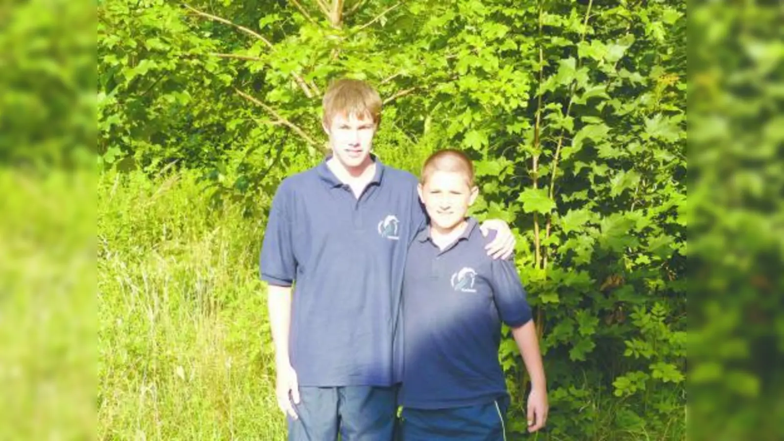 Teilnehmer der Bayerischen Jahrgangsmeisterschaften im Schwimmen: Daniel Sikeler (li.) und Marvin Christmann vom TSV Eintracht Karlsfeld. (Foto: pi)