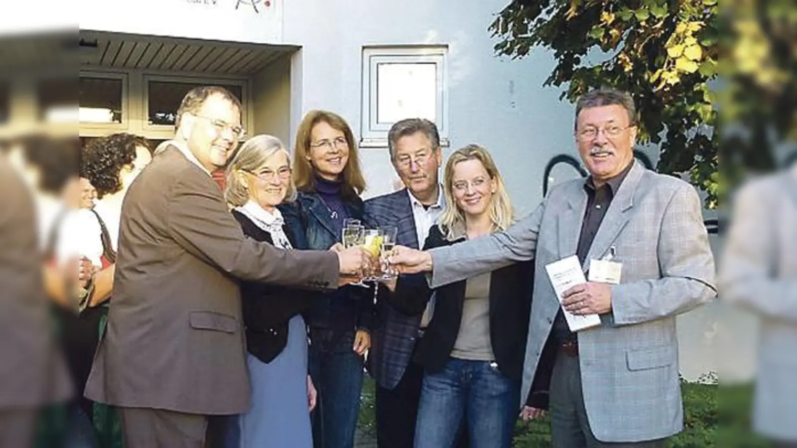 Eröffnungsfeier: Bürgermeister Wolfgang Panzer, Erdmute Forster, Ulrike Blätterman, Dieter Senninger,  Natascha Kohnen und Jürgen Hoerner (v. l.)  (Foto: VA)