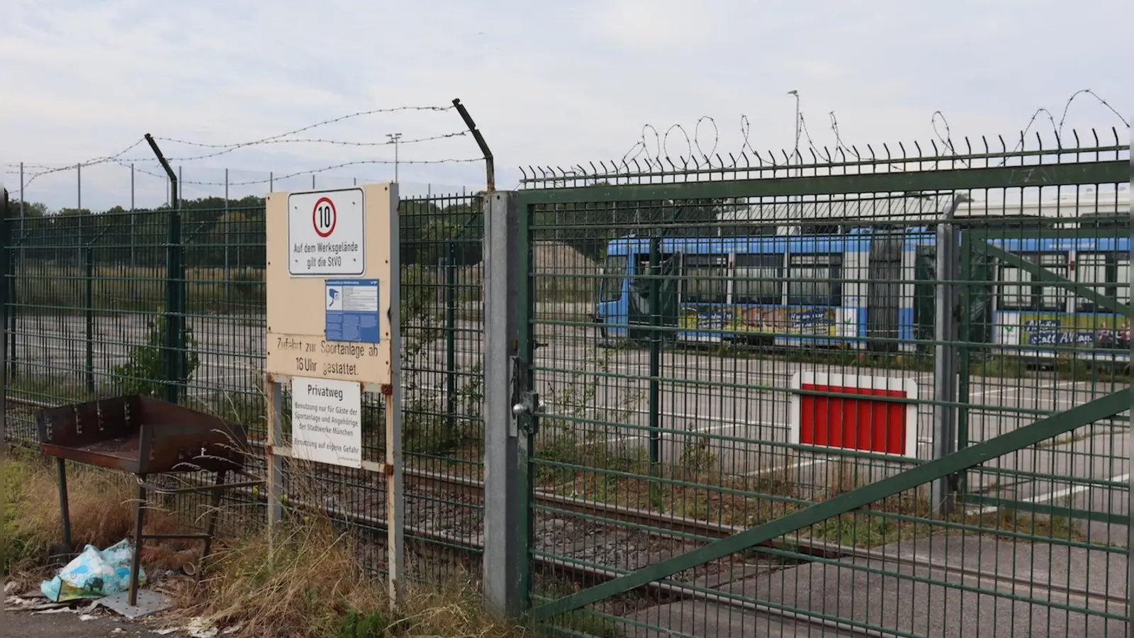 Mehr Platz für Trambahnen: Der neue Betriebshof an der Ständlerstraße, der auf dem Stadtwerke-Gelände entsteht, soll Anfang der 2030er Jahre fertig sein. (Foto: bas)