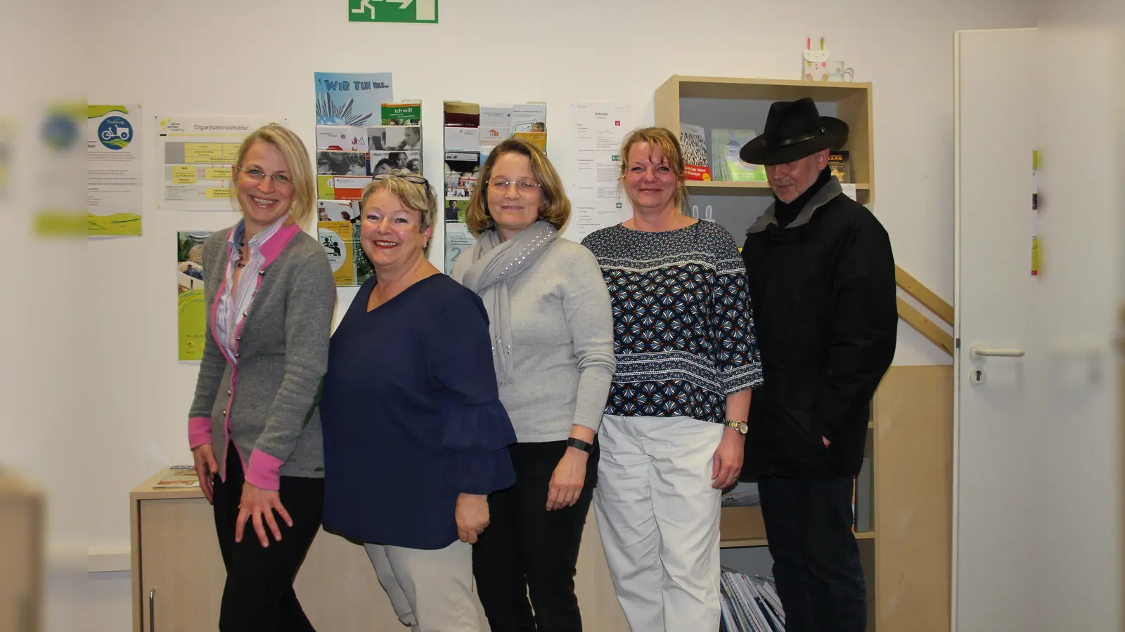 Der neue GEVT Vorstand: 2. Vorsitzende Andrea Obermaier-Biber, 1. Vorsitzende Brigitte Fieger, Schatzmeisterin Susanne Jung, Schriftführerin Sabine Wiesinger und Beisitzer Dr. Bernhard Bornschein (v.l.n.r.). (Foto: oh)