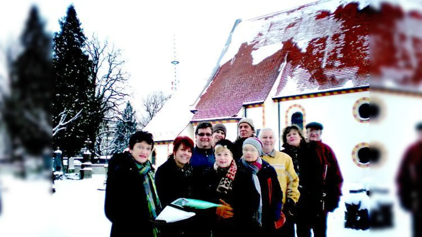Für den Erhalt des Dorfensembles (vorne,  (Foto: Inge Auris, Diana Stachowitz und Johanna Salzhuber.	VA)