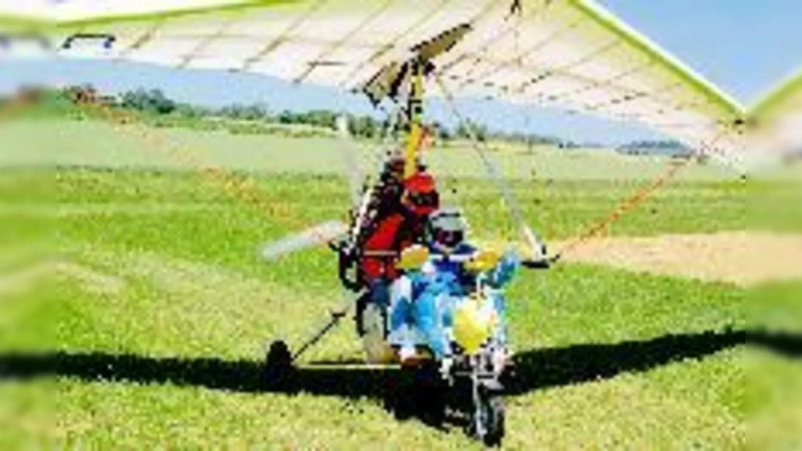 Mit Speiseöl und einem Ultraleichtflugzeug zum  (Foto: Der Moosacher)