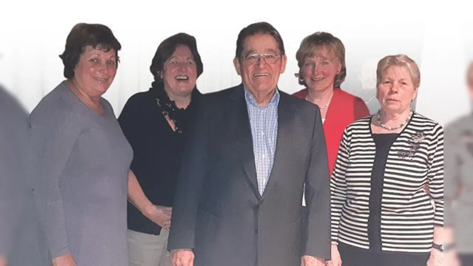 Bruni Greithanner, Brigitte Binder, Wolfram Staude, Hannelore Ludwig und Hannelore Kufer (v. li.). 	 (Foto: TVG)