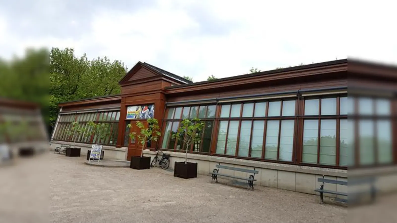 Das Kallmann-Museum ist in der Orangerie im Ismaninger Schlosspark untergebracht.  (Foto: bs)