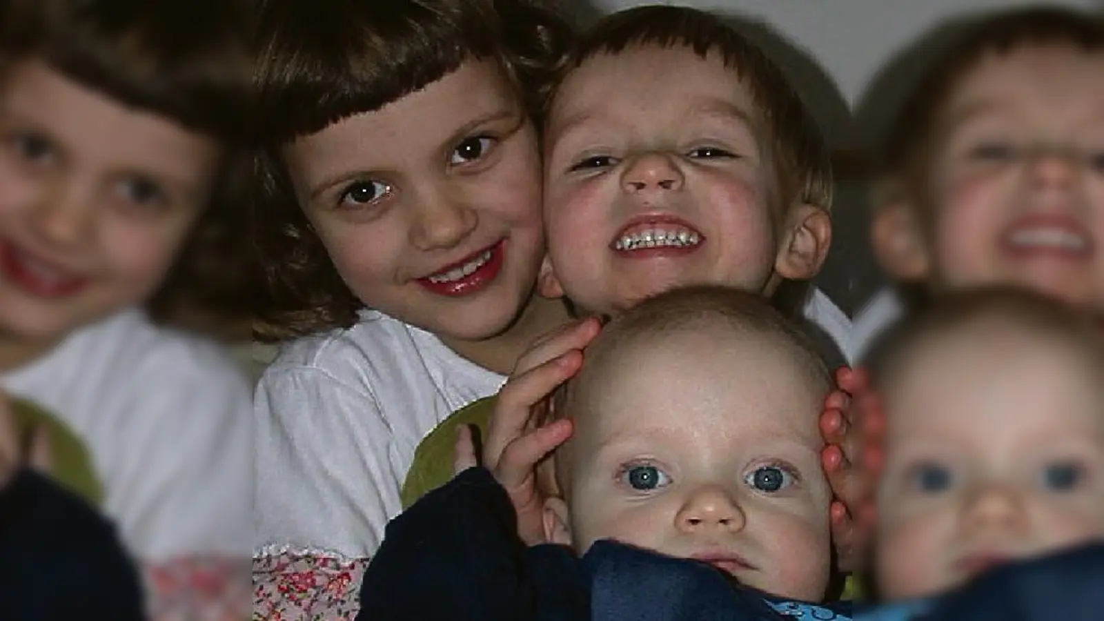 Freude an Kindern? Wellcome sucht ehrenamtliche Frauen für junge Familien.  (Foto: Haus der Familie)