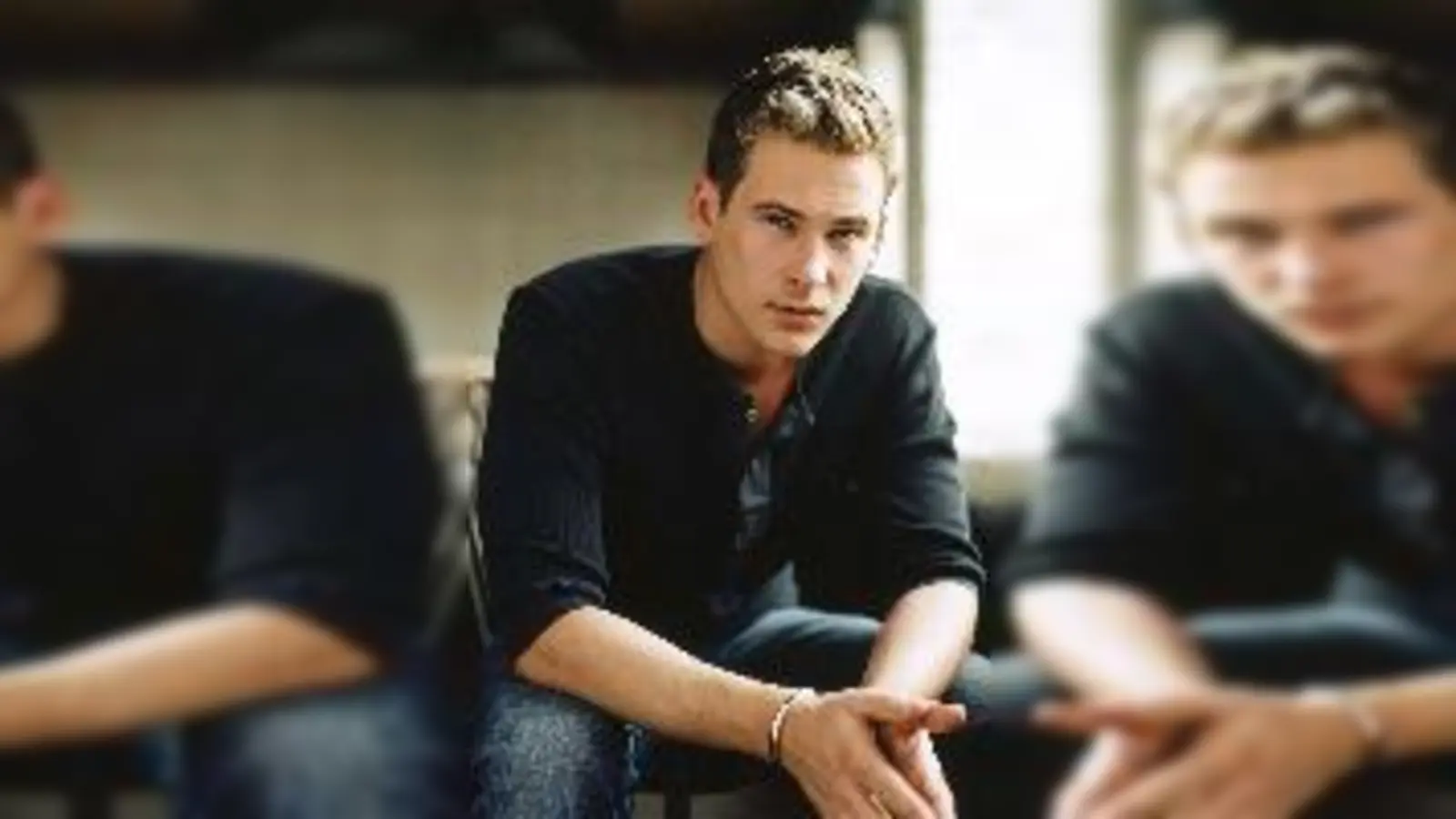 Lee Ryan  starker Blick, starke  (Stimme.Foto: VA)