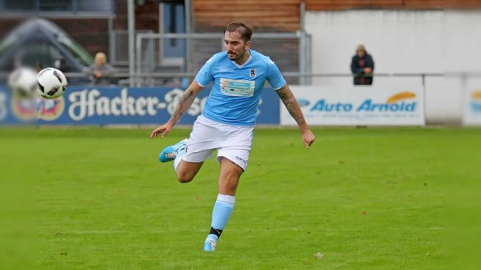 Doppelpack in der A-Klasse: Amateur-Löwe Ivica Krizan.  (Foto: Anne Wild)