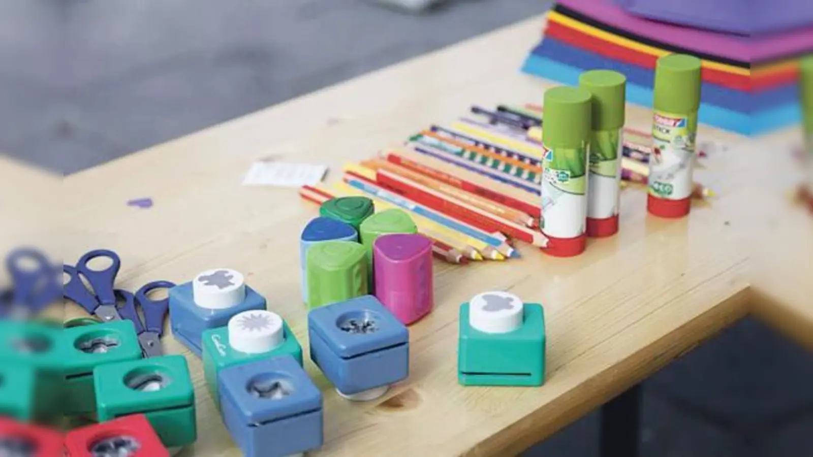 Kinder ab sieben Jahren dürfen ihrer Fantasie freien Lauf  lassen.	 (Foto: Münchner Stadtbibliothek, Eva Jünger)