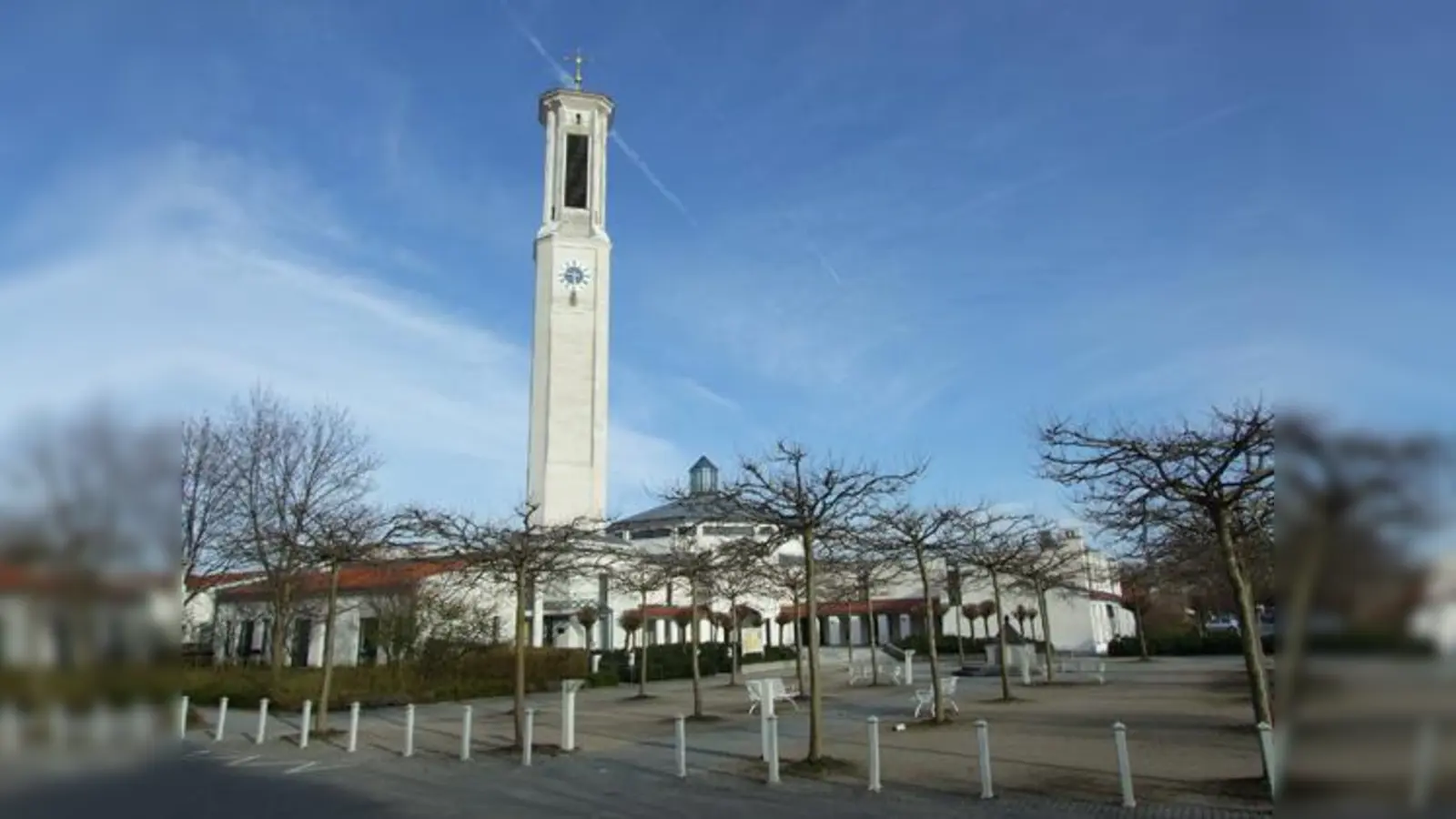 Die katholische Kirche St. Peter in Heimstetten (Gemeinde Kirchheim).  (Foto: Carl Steinbeisser, CC BY-SA 3.0)