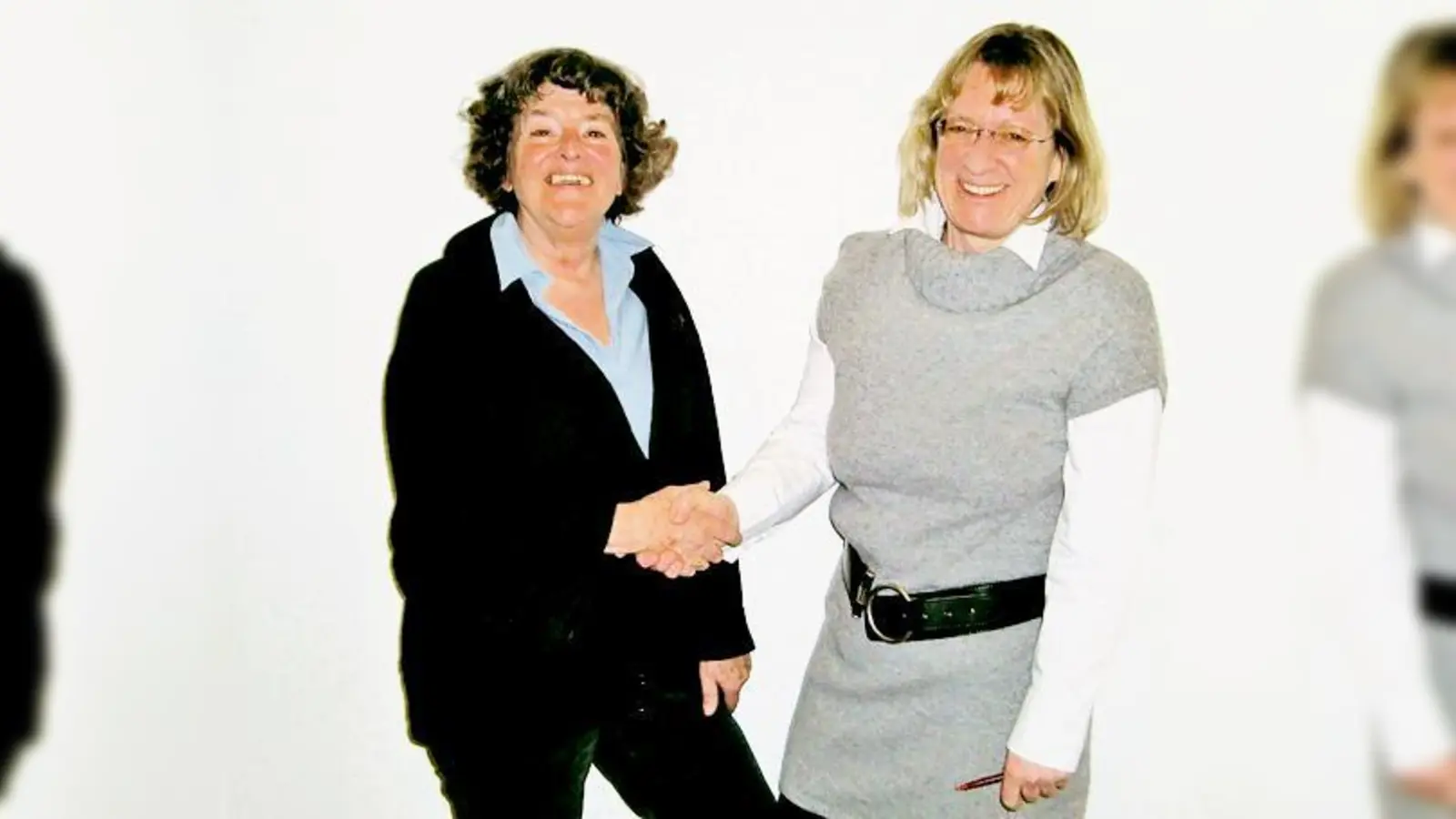 BA-Chefin Angelika Pilz-Strasser (r.) begrüßte Irmi Bergner als neues Mitglied im Gremium.	  (Foto: hgb)