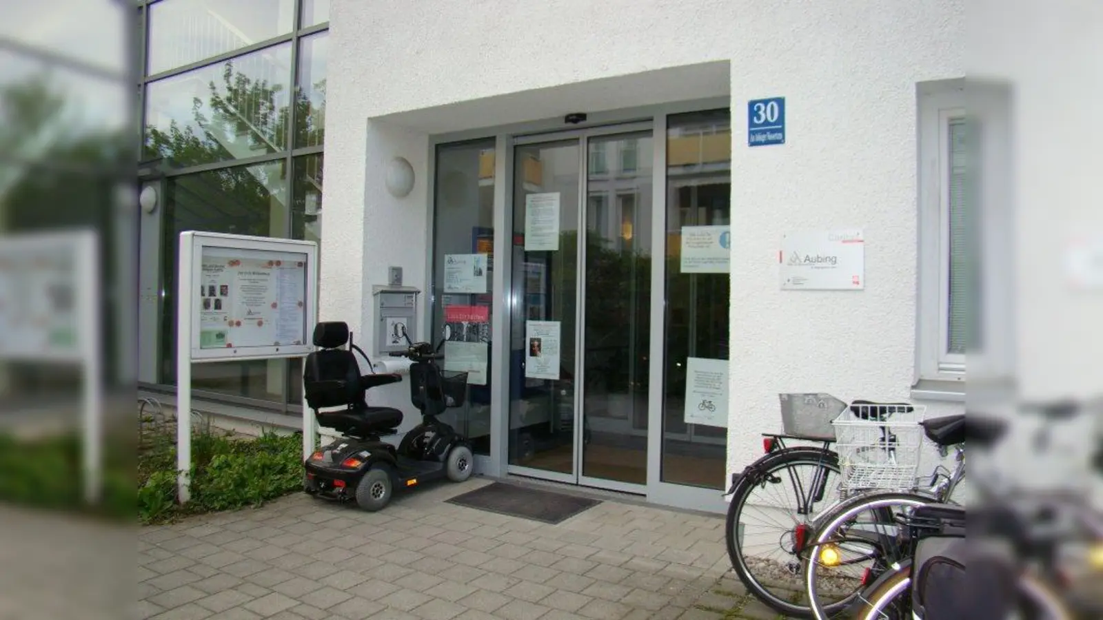 Das neue Programmheft liegt im ASZ Aubing (Am Aubinger Wasserturm 30) aus und kann dort kostenlos abgeholt werden. (Foto: pst (Archiv))