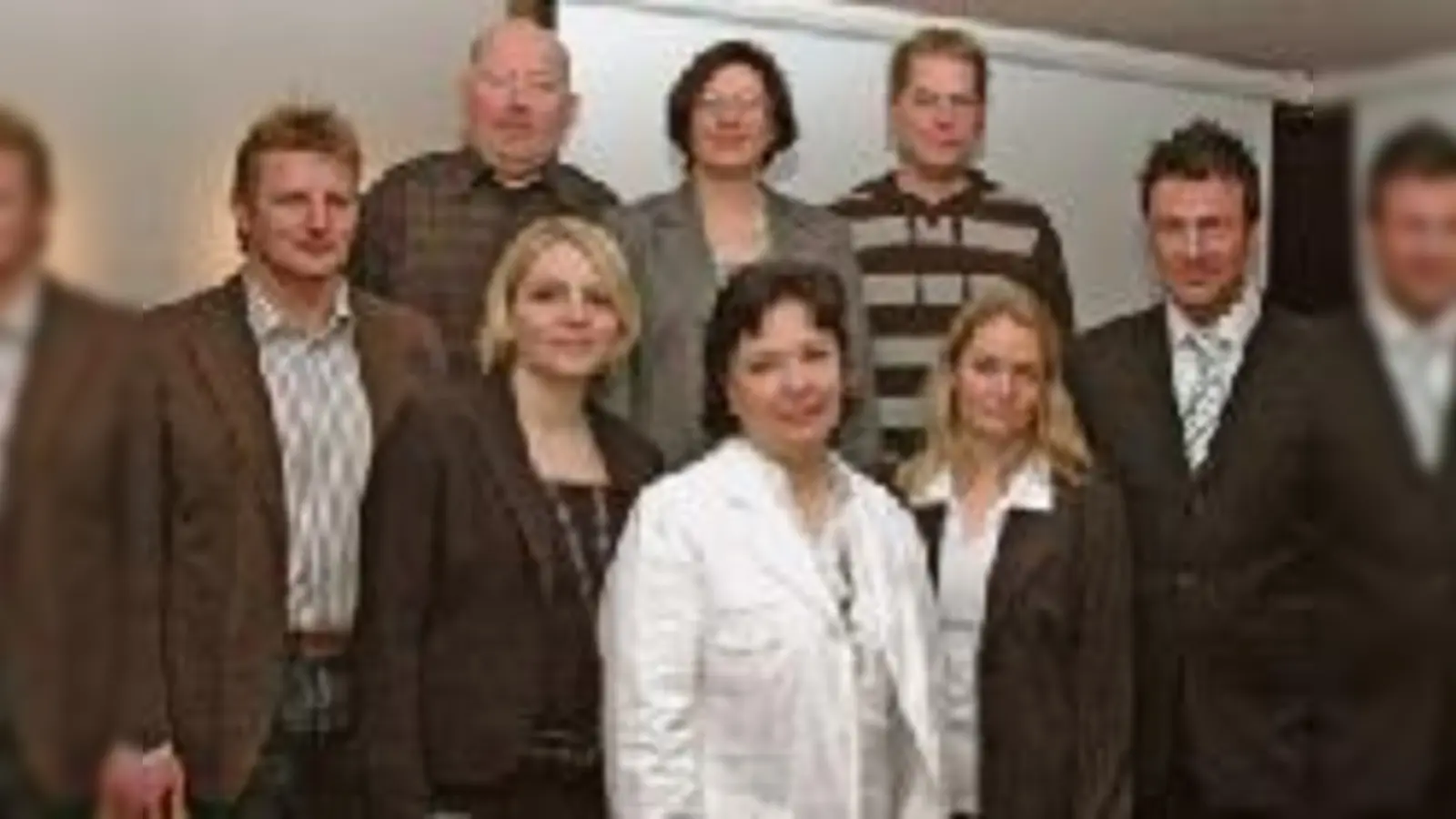 Der Vorstand von »Hallbergmoos in Aktion« präsentiert sich erstmals in neuer Zusammensetzung.	 (F.: ba)