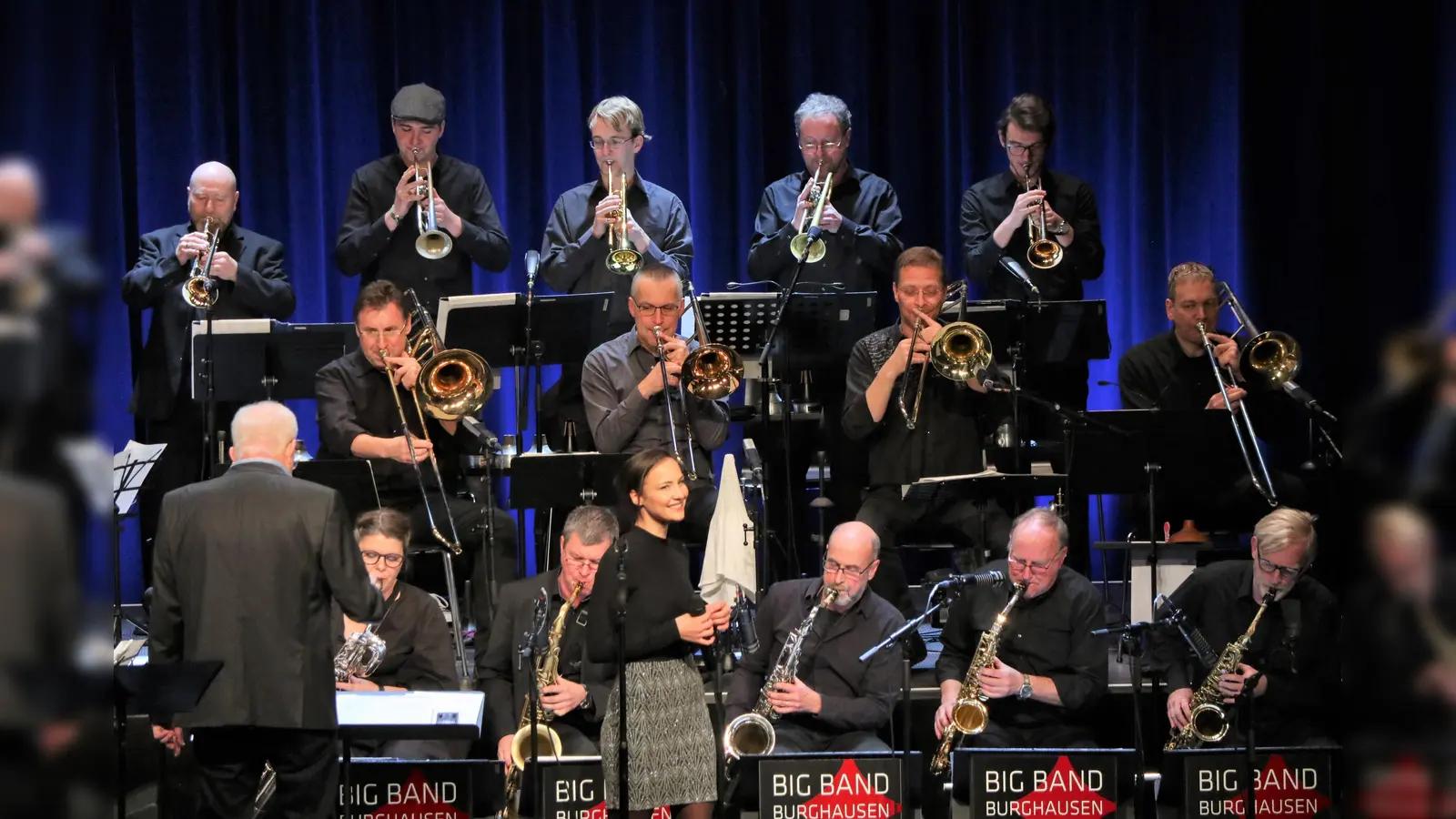 Mitreißende Klänge präsentiert die Big Band Burghausen am 5. Juli im Innenhof des Kubiz. (Foto: Big Band Burghausen)