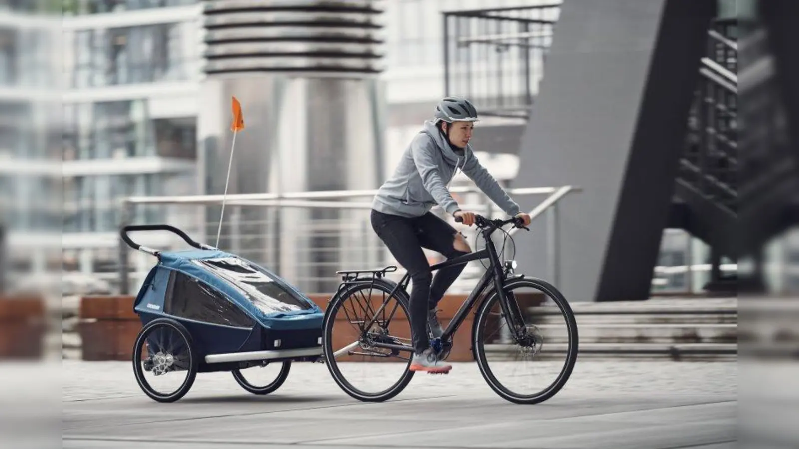 Wer sein Trekkingrad für den Kindertransport nutzen will, sollte sich beraten lassen, welche Systeme kompatibel sind. (Foto: Auto-Medienportal.Net/Pressedienst Fahrrad)