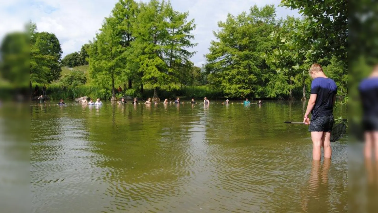 Aus dem Westparksee fischten freiwillige Helfer die exotischen Schildkröten. (Foto: pi)