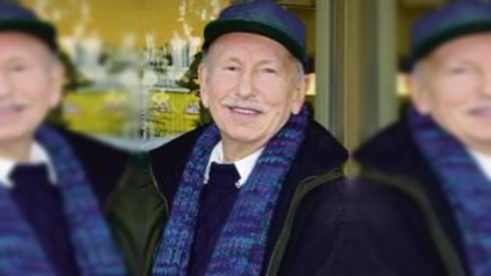 Über 20 Jahre hat Jochen Weimer an seiner Krippe aus Isarkieseln gearbeitet. Jetzt ist sie im Rathaus zu  (sehen.Foto: js)