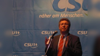 Markus Ferber (CSU) sprach über die Bedeutung der Europawahl für Bayern. (Foto: se)