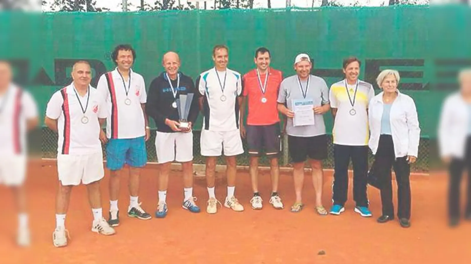 Der TSV Feldkirchen, amtierender Meister der  Regionalliga Süd-Ost, erwartet die besten deutschen Tennisspieler über 40 zum Turnier um die Deutsche Mannschaftsmeisterschaft 2014.	 (Foto: Verein)